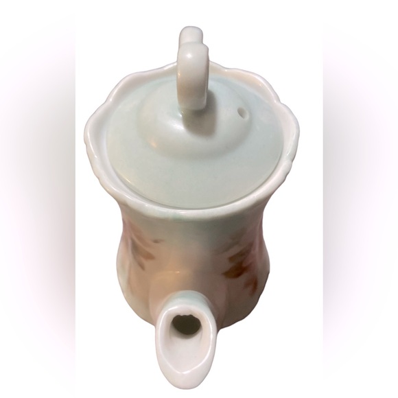 Antique teapot - Picture 3 of 7